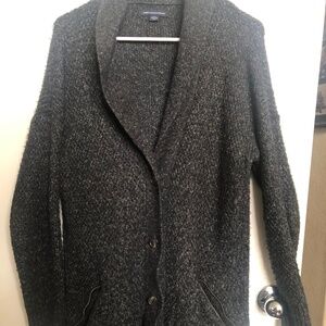 American Eagle Cardigan Size Medium